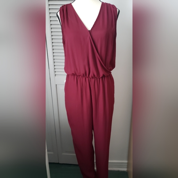 Purple jumpsuit - Picture 1 of 4